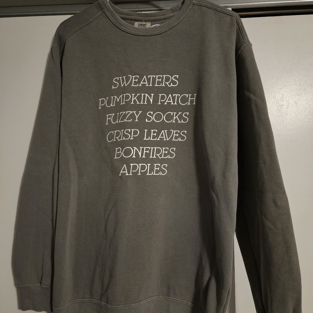 Comort Colors Fall Crewneck